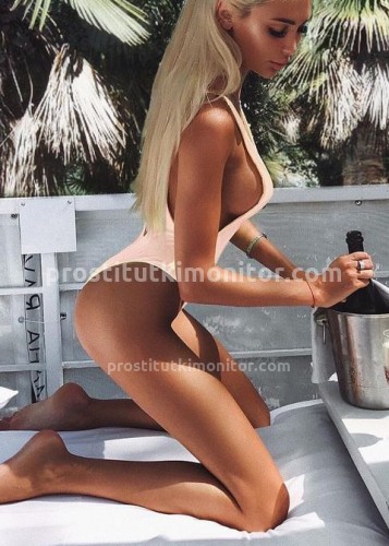 Лина, Г. Кстово